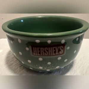 VTG Hershey’s Green Polka Dot Bowl Houston Harvest #31847 Farmhouse EUC